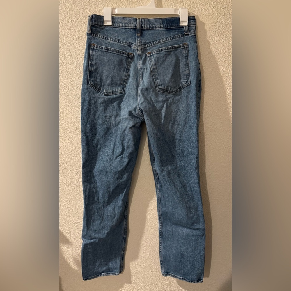 Abercrombie & Fitch Women's ‘90s Straight Ultra High Rise Blue Jeans - Picture 2 of 2